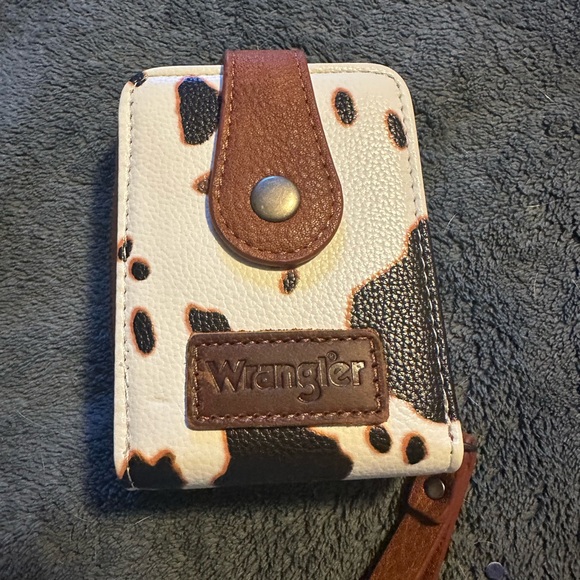 Wrangler Handbags - Wrangler Brown & White Cowhide Print Compact Wallet